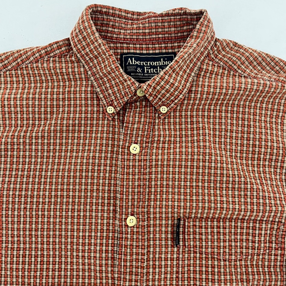 Abercrombie & Fitch Mens M Button Down Shirt Red All Over Grid Waffle Texture - Picture 2 of 8